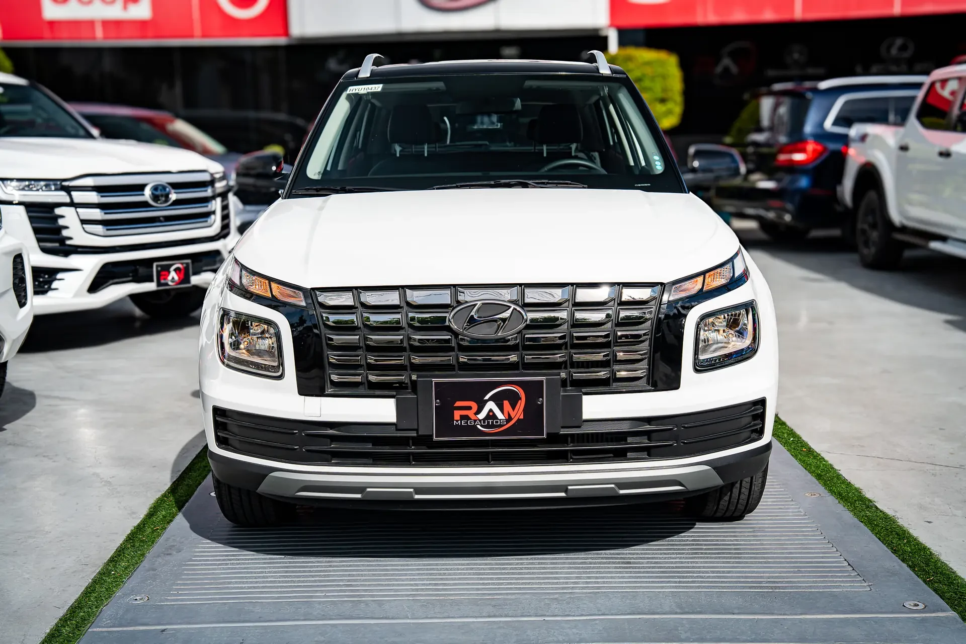 Hyundai Venue Doble Tono 2025 - Imagen 2