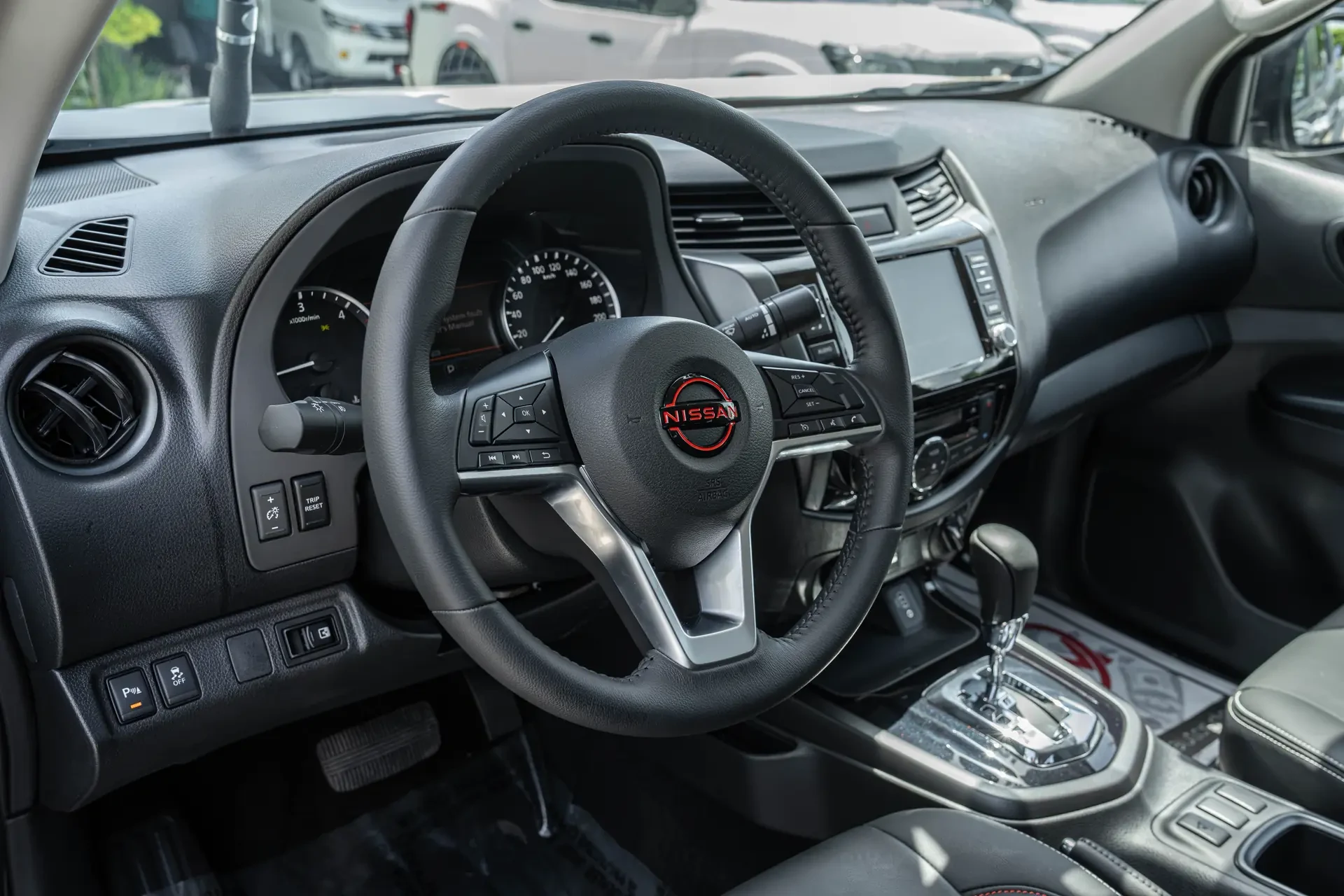 Nissan NAVARA PRO-4X 2025 - Imagen 4