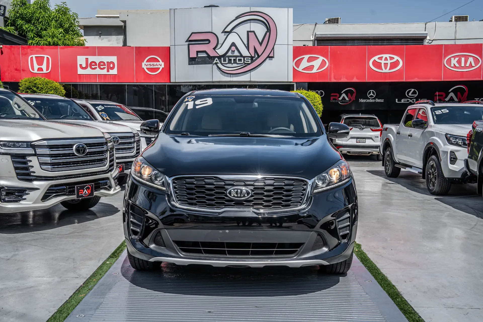 Kia Sorento LX 2019 - Imagen 2